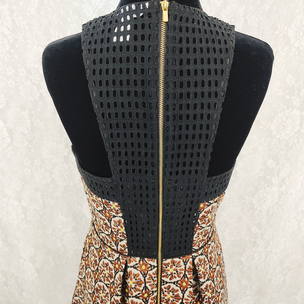 H&M Elegant Sleeveless Dress With Pockets - Picture 7 of 10